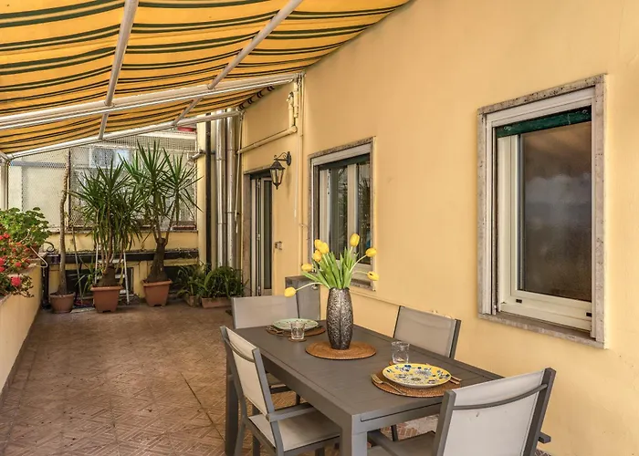 Santa Croce With Private Terrace דירה רומא